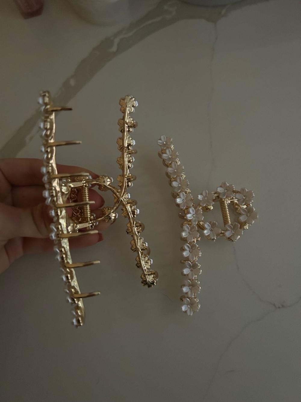 Hair clips - Picture 4 of 4